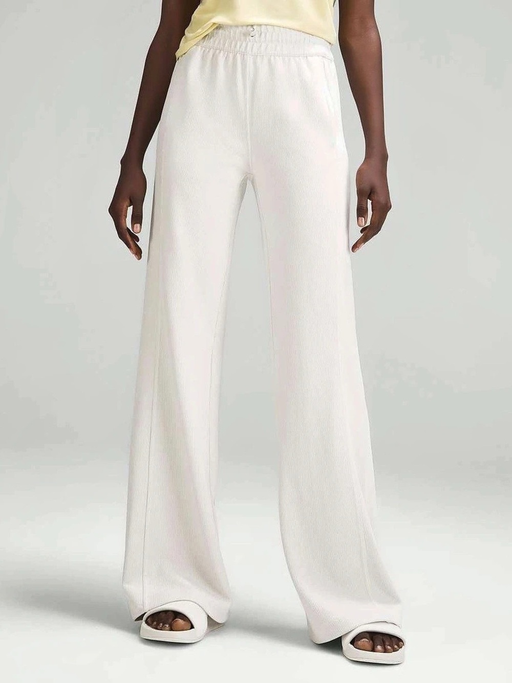 lululemon Softstreme Groove High-Rise Wide-Leg Pant White Size 6